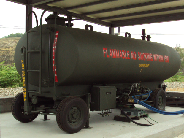 Fuel tank trailer